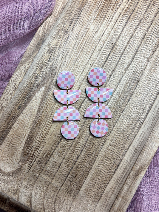 Scarlett || Checkered