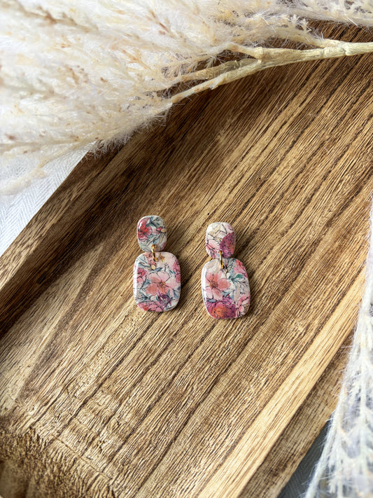 Sadie || Pink Florals