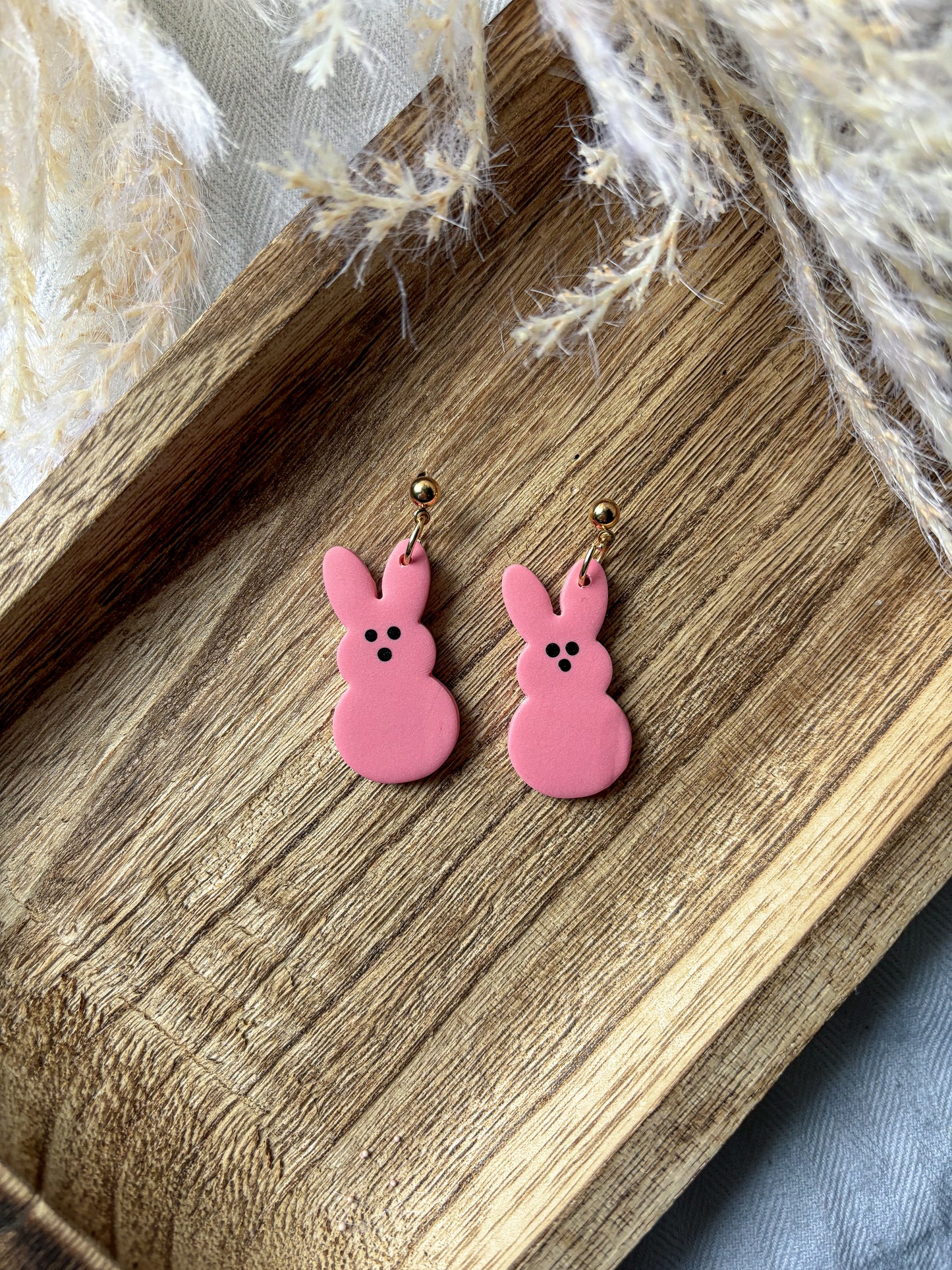 Peep Dangles