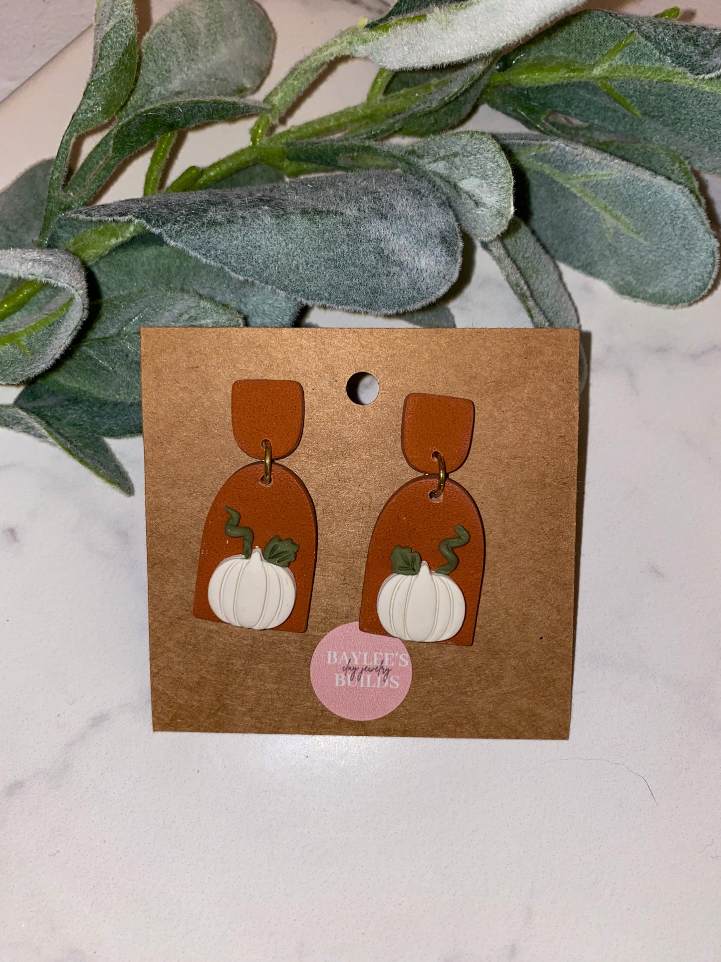 Isabelle || Fall Edition